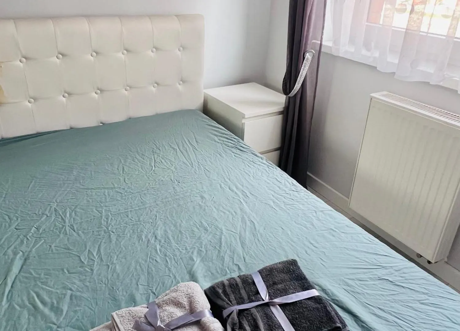 Luna Deluxe Magellana Wroclaw 0*,